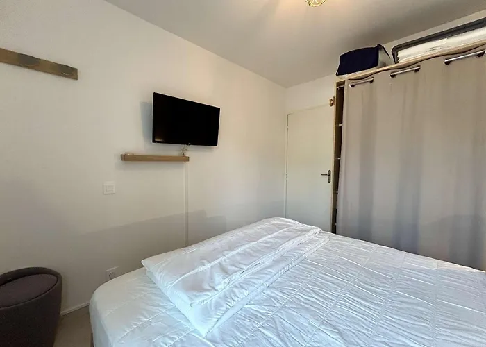 3 Pièces Avec Jardin Et Terrasse à - Fr-1-245-102 * La Baule-Escoublac